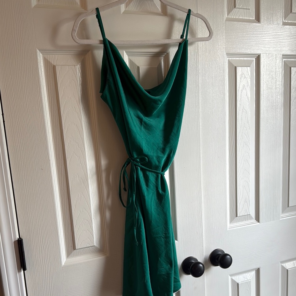 Elegant Green Women's Dress